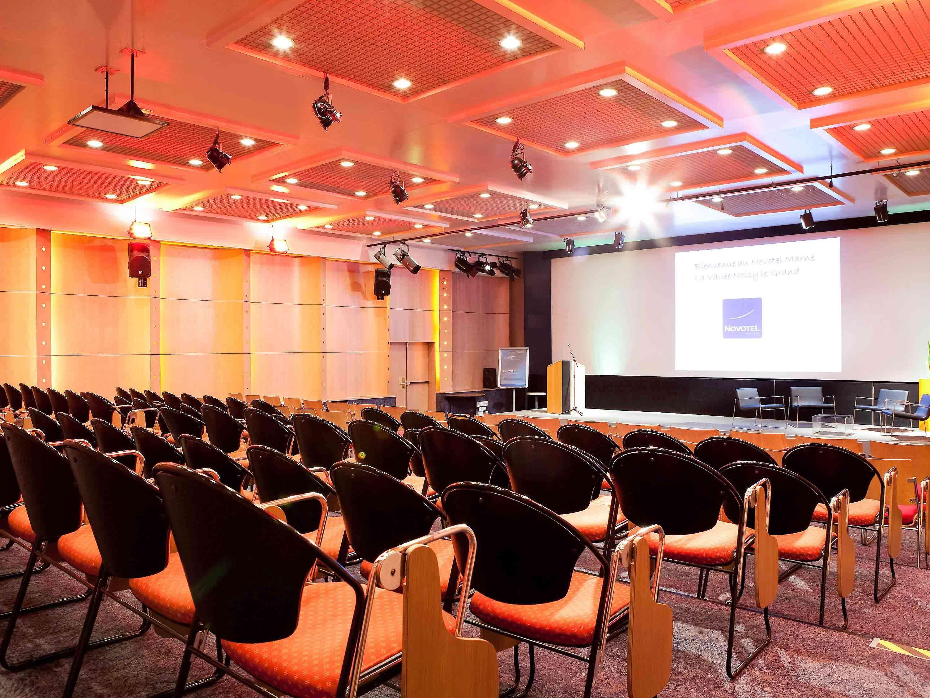 Novotel Marne-La-Vallee נואזי-לה-גראן מראה חיצוני תמונה